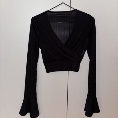 Schwarzes Crop-Top