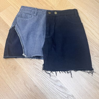 Schwarzer Denim-Minirock