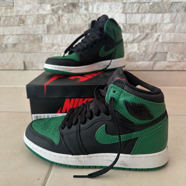 Air Jordan 1 Retro High OG (GS) Black/Pine Green