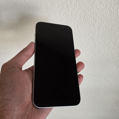 iPhone 15 Plus