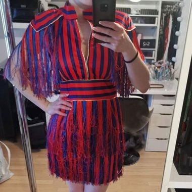 robe rayé bleu et rouge 