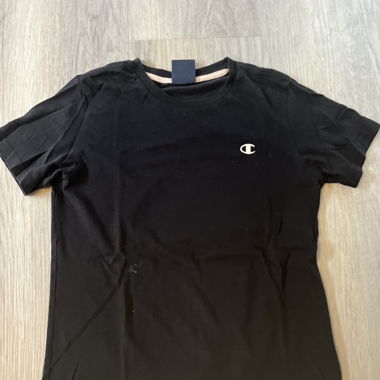 Champion Tshirt