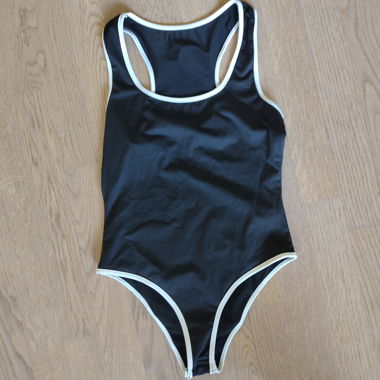 Body noir taille S