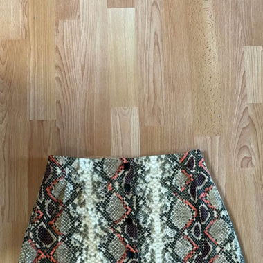 Jupe Stradivarius portée 1-2x