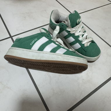 Chaussures Adidas