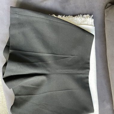 Pantalon court Noir - Zara