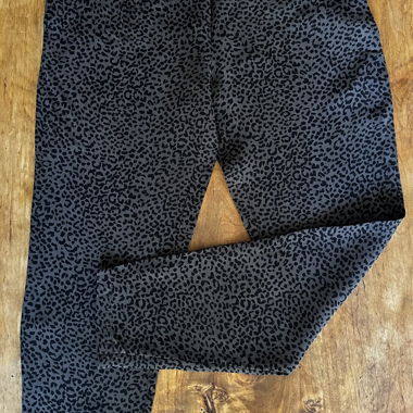 Light Kookai leopard pants grey and black
