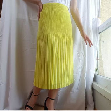 Jupe plissée jaune Issey Miyake