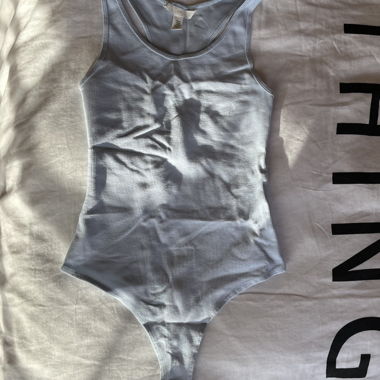 Ribbed H&M bodysuit light blue 