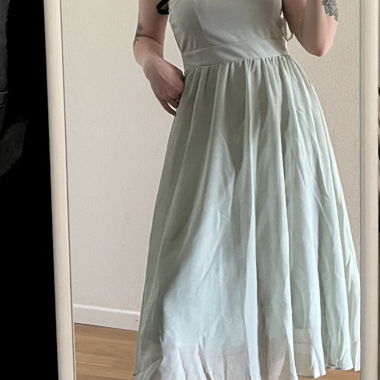 Kleid (z.B. als Hochzeitsgast)