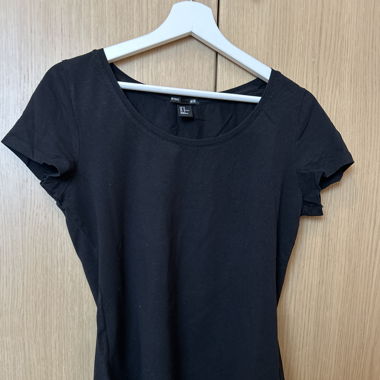T-shirt noir basique 