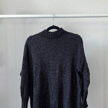 schwarzer Melange-Pullover