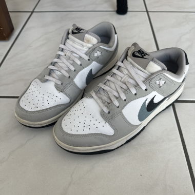 Nike Dunks Grau/ Weiss