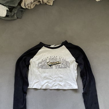 Bershka long Crop Top