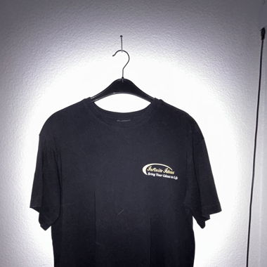 Schwarzes Grafik T Shirt 