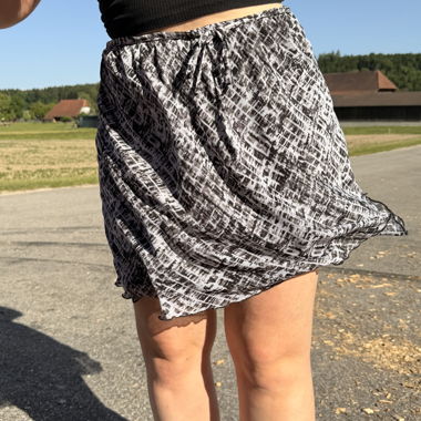 Light Wrap Skirt with Print