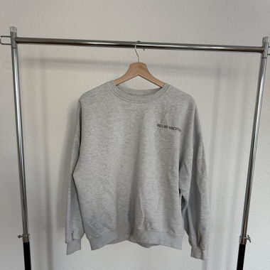 Pull gris