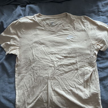 T-shirt Nike