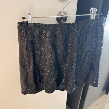 Gonna corta nera con paillettes