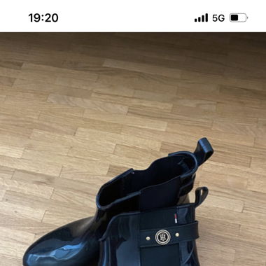 Bottines Tommy Hilfiger taille 40 