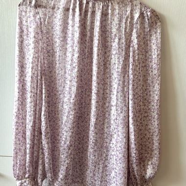 Blouse en chiffon manches longues à fleurs