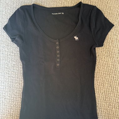 Abercrombie & Fitch Top