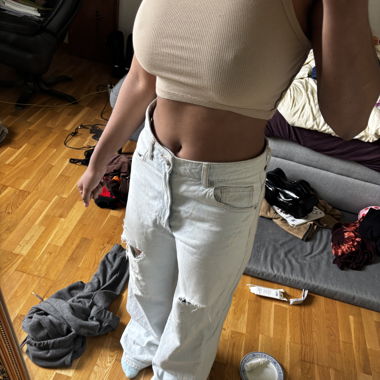 light blue wide legs jeans