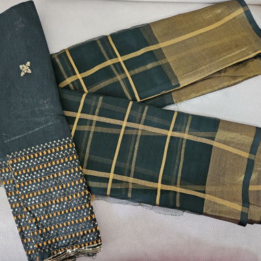 Sari verde oro a quadri