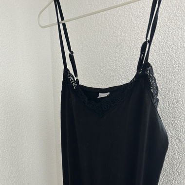 Playsuit mit Spitze von Lascana
