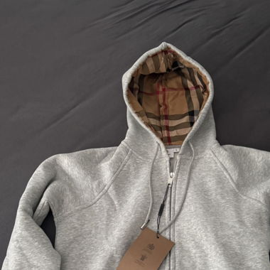 Burrbery Zipper