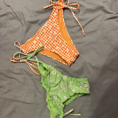 Swimsuit bottom set
