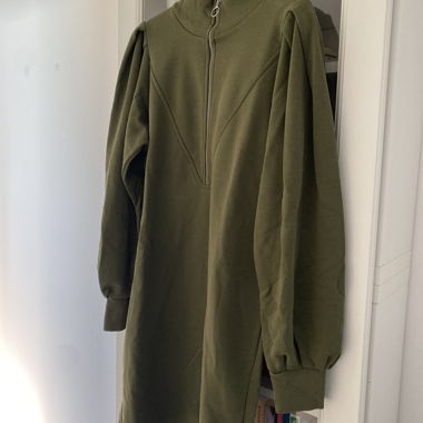 Pulli Knielang 