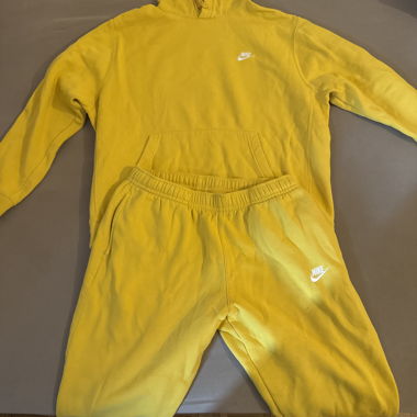 Tuta da allenamento Nike gialla