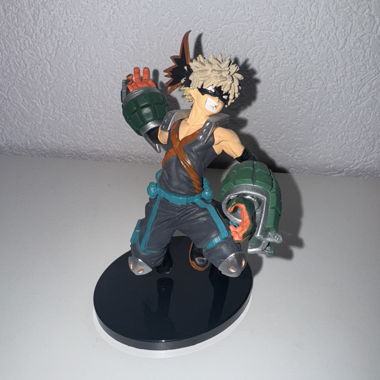 Figura Katsuki Bakugo