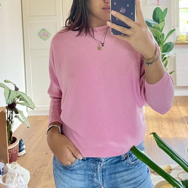Pink sweater🌸