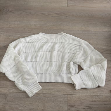 Pull court blanc