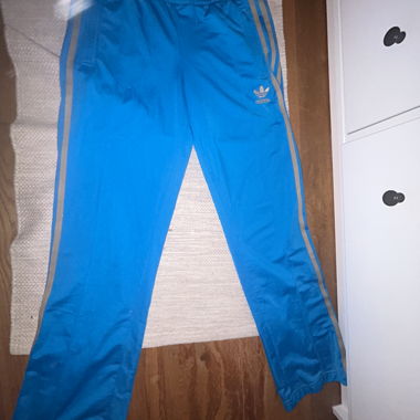 Pantaloni da training Adidas blu