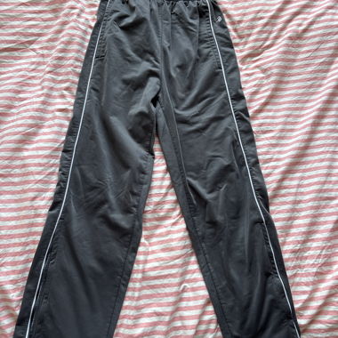 Pantaloni sportivi grigi