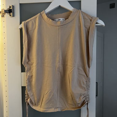 MNG ärmelloses Top