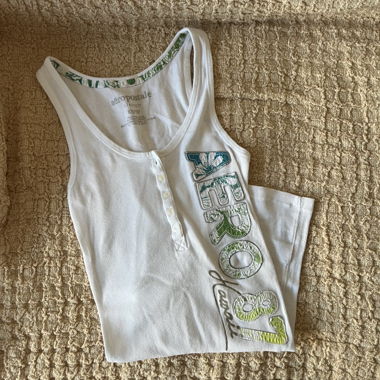 Top blanc à motif 