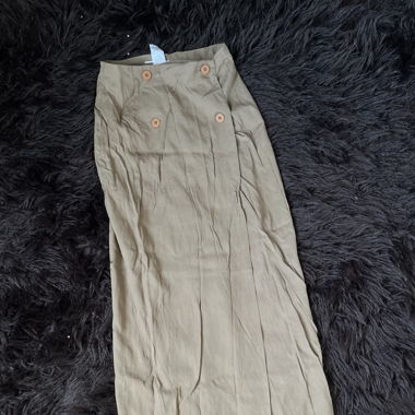 Long skirt