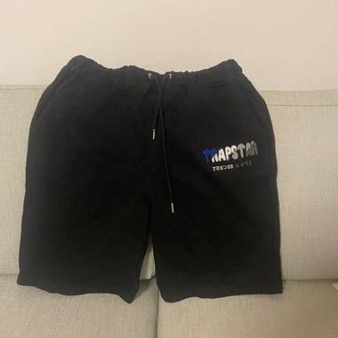 Trapstar shorts black