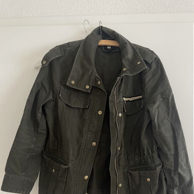 Kaki jacket