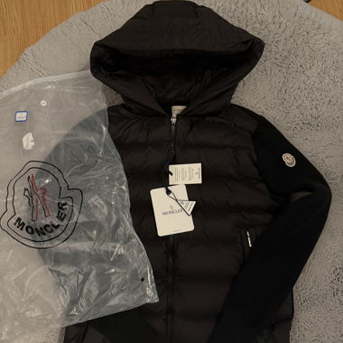 Moncler Cardigan