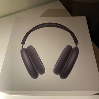 Apple kabelloser Over‑Ear-Kopfhörer schwarz mit Box