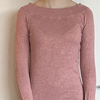 pink pullover