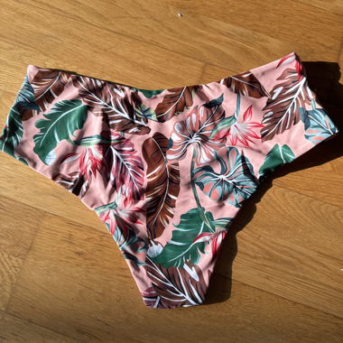 Slip bikini floreali