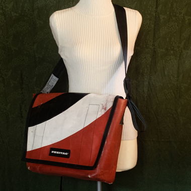 F13 Top Cat Freitag borsa messenger rossa