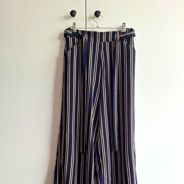Light stripped pants