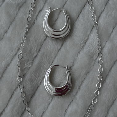 Parure de collier argenté & créoles Evryjewls